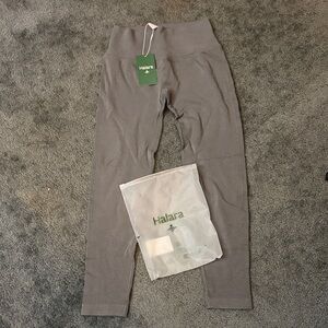 HALARA Gray High-Waist Leggings